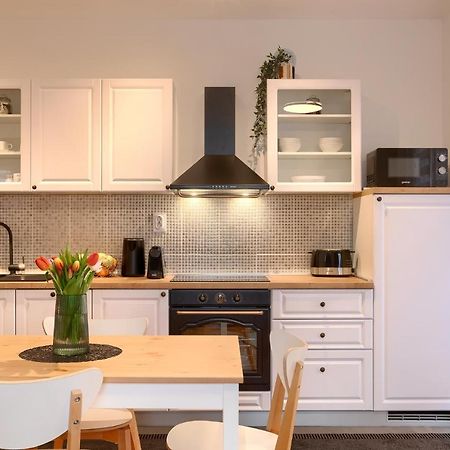 Apartment N&N ロヴィニ エクステリア 写真